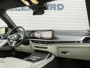 BMW X7 M60 Automată 530 HP Benzină — miniatura 4