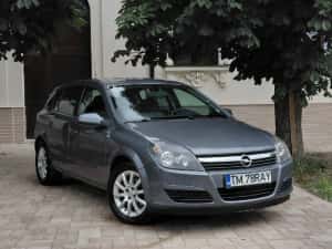 Vand Opel Astra H 2005 Benzina 1596 cmc Neavariata