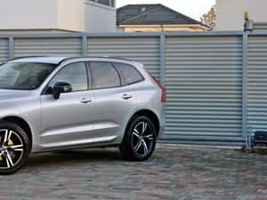 Volvo XC60 Automată 190 HP Diesel — miniatura 3