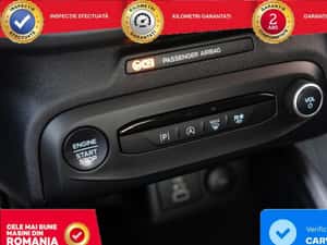 Ford Focus Sedan 2022 — limuzină modernă, benzină — miniatura 4