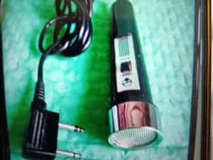 Microfon dinamic cu sistem de inchidere deschidere. — miniatura 2