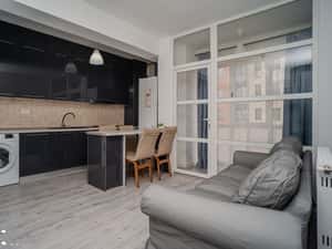 De inchiriat-2 camere CARTIET VISOAINU/CUG — miniatura 3