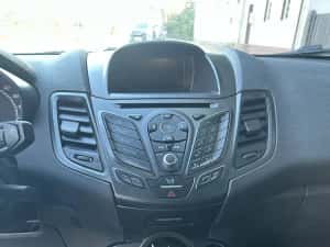 Ford Fiesta, An 2017, cu Clima, Recent adusa, Model Titanium — miniatura 7