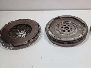 Kit ambreiaj 05C105266  1.0TSI Audi A3 4 (8Y) [2020 - 2020]