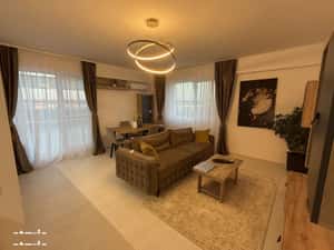 Inchiriez penthouse 3 camere mobilat full premium, 90mp, terasa pano — miniatura 2