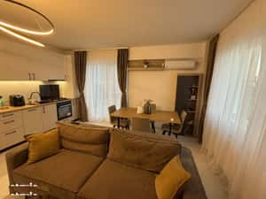 Inchiriez penthouse 3 camere mobilat full premium, 90mp, terasa pano — miniatura 3