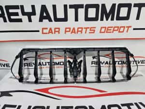 Grila radiator Maserati Levante dupa 2017 cod 670041948 NOUA — miniatura 3