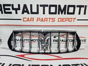 Grila radiator Maserati Levante dupa 2017 cod 670041948 NOUA — miniatura 8