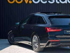 --- Audi A6 55 TFSIe Avant Quattro S-line --- — miniatura 6