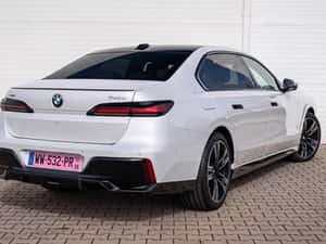 BMW 740 Automată 299 HP Diesel — miniatura 3