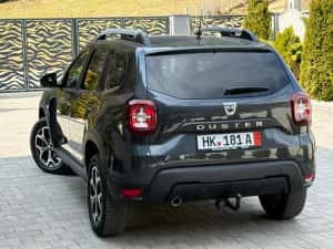 Dacia DUSTER Prestige 1.5Dci RAR ul făcut — miniatura 3