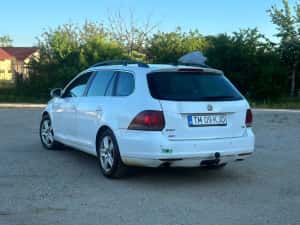 VW Golf VI | AN 2010 EURO 5 | 1.6 TDI 105 CP | Climatronic | Senzori parcare | Proprietar — miniatura 3