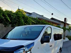 Opel  Vivaro 2017   8+1 locuri — miniatura 4