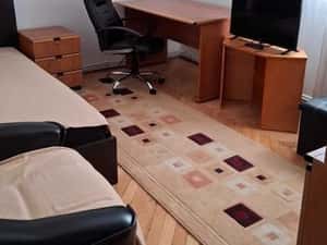 Inchiriez apartament 2 camere decomandate