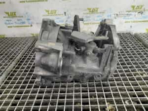 Cutie de viteze manuala 5 trepte 0A4301107H(jcr) Volkswagen Caddy 3 facelift (2010 - 2015) — miniatura 9