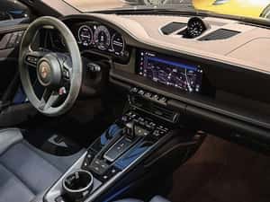 Porsche 992 Cabrio 541 cp 2025 — miniatura 6