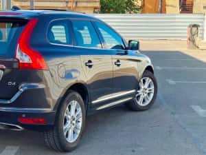 Volvo xc60 2.0d 181cp An-2015 Automat Full — miniatura 3