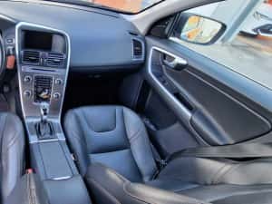 Volvo xc60 2.0d 181cp An-2015 Automat Full — miniatura 8