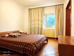 Apartament cu garaj de închiriat în cartierul Primăverii — miniatura 3