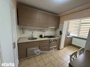 Apartament 3 camere Nicolina — miniatura 4