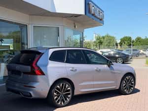 Volvo XC60 Hibrid, 12.000 km, 455 cp — miniatura 4
