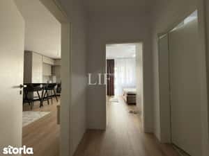 Apartament de 2 camere, tip studio, Zona Tractorul Coresi - Prima inch — miniatura 5