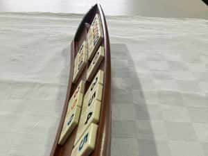 Joc Remi Remy. Table curbate grele din lemn masiv lacuit. NOU — miniatura 6