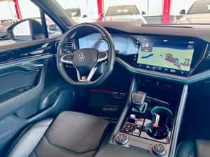 Volkswagen Touareg Automată 231 HP Diesel — miniatura 3