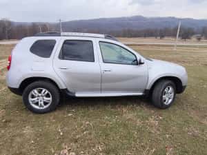 DUSTER 4x4 (2015) — miniatura 4