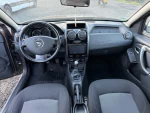 Dacia Duster 1.2 Tce / Navi / Camera / A/C / Carlig — miniatura 7