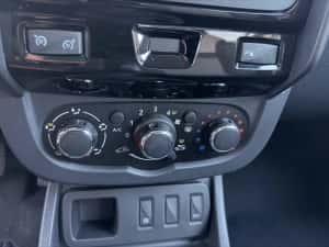 Dacia Duster 1.2 Tce / Navi / Camera / A/C / Carlig — miniatura 8