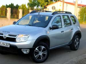 Dacia Duster/2011/1.6+GPL/Carte service