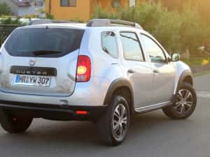 Dacia Duster/2011/1.6+GPL/Carte service — miniatura 6