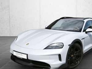 Porsche Taycan Automată 435 HP Electric