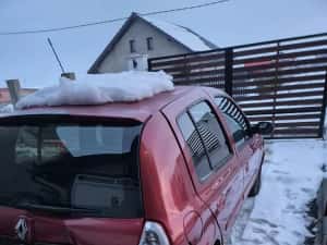 dezmembrez renault clio 1.5dci — miniatura 3