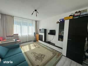 URGENT!!! Apartament decomandat cu 3 camere, 62 mp utili zona SEMICENT — miniatura 3