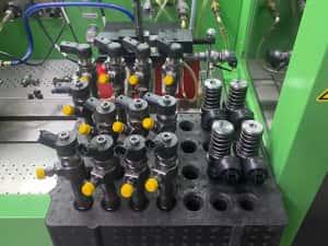 Injectoare Diesel cu piesa la schimb - Reparatii Injectoare Diesel