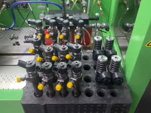 Injectoare Diesel cu piesa la schimb - Reparatii Injectoare Diesel — miniatura 9