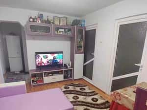 De vanzare apartament cu 3 camere, mobilat, zona Marom 40000 euro — miniatura 6
