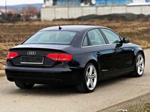 AUDI A4 B8 2010 2.0 TDI Euro 5 S-LINE Adus recent ! — miniatura 3