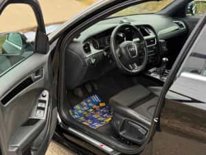 AUDI A4 B8 2010 2.0 TDI Euro 5 S-LINE Adus recent ! — miniatura 5
