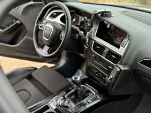 AUDI A4 B8 2010 2.0 TDI Euro 5 S-LINE Adus recent ! — miniatura 6