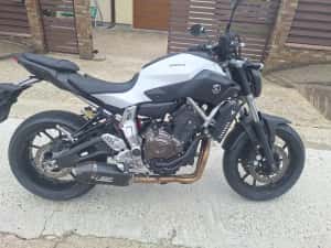 Yamaha MT07 2016 — miniatura 2