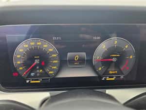 Mercedes-Benz E 200 Automată 194 HP Diesel — miniatura 6