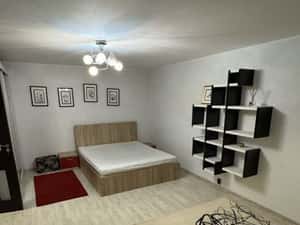 Garsoniera decomandata, 40 mp, bloc 1988, zona Lujerului, — miniatura 1