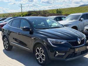 Renault Arkana E-Tech 145 Engineered Hybrid 2022 — miniatura 2