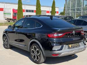 Renault Arkana E-Tech 145 Engineered Hybrid 2022 — miniatura 3