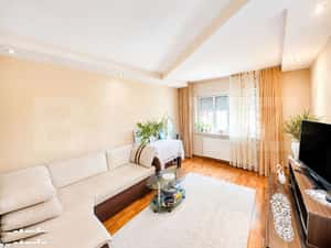 Apartament 2 camere decomandat, 52 mp, zona Sarari — miniatura 1