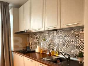 Apartament cu 3 camere de vanzare, Garaj subteran, Zona Centrala — miniatura 4