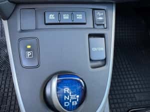 Toyota Auris Hybrid/ Keyless/Istoric complet — miniatura 8